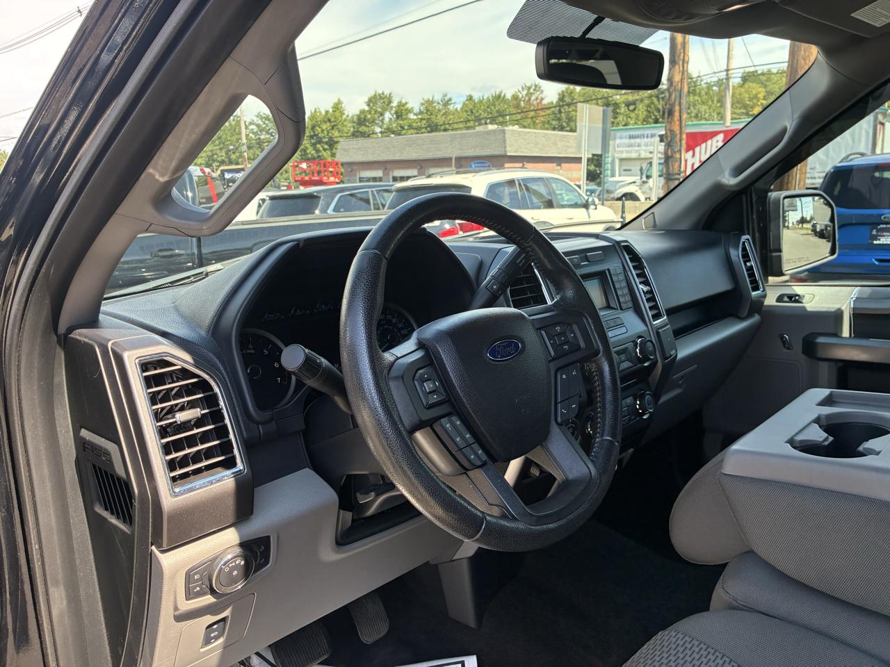 Ford F-150 XLT SuperCrew 6.5-ft. Bed 4WD 2016