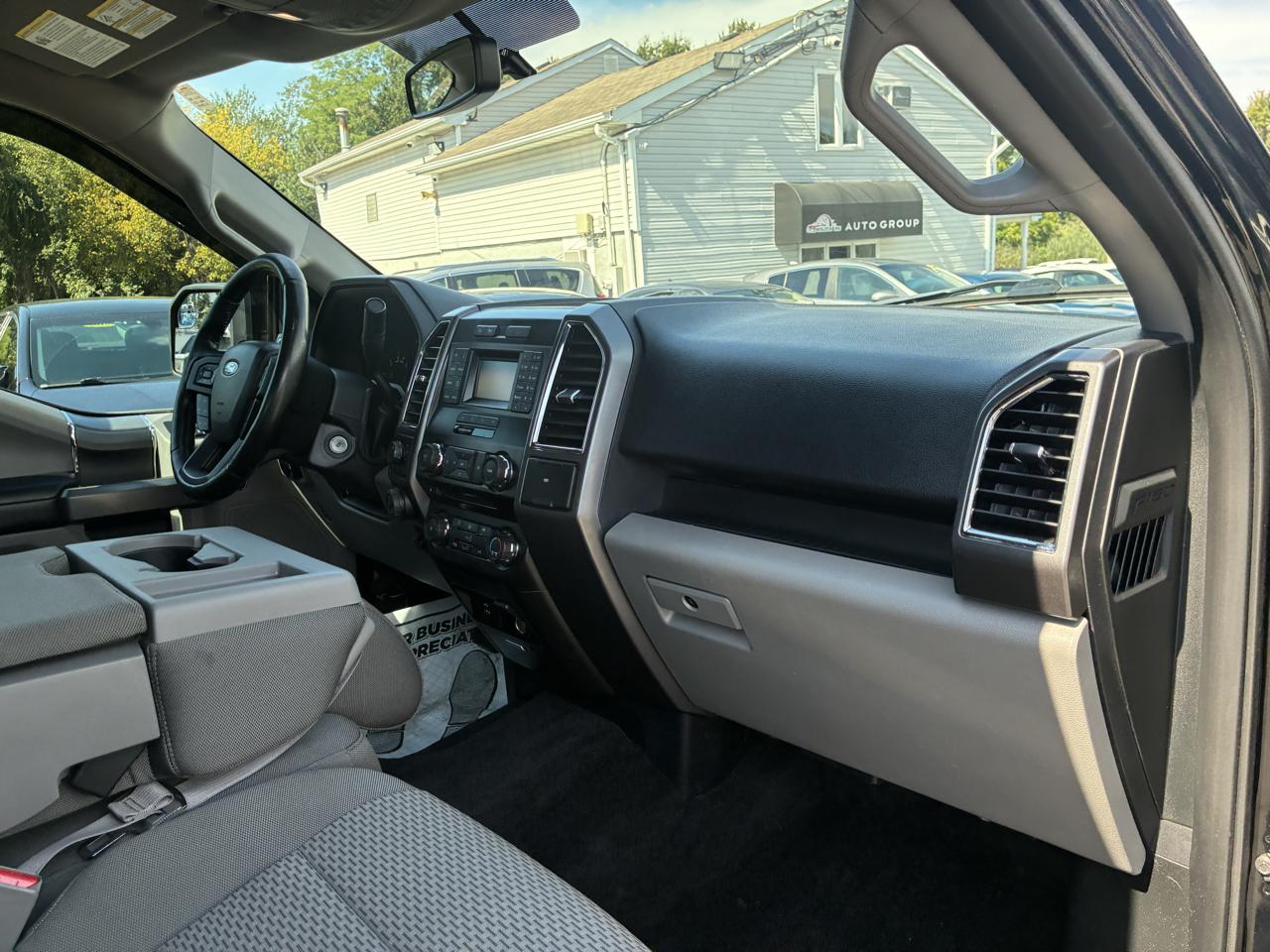 Ford F-150 XLT SuperCrew 6.5-ft. Bed 4WD 2016