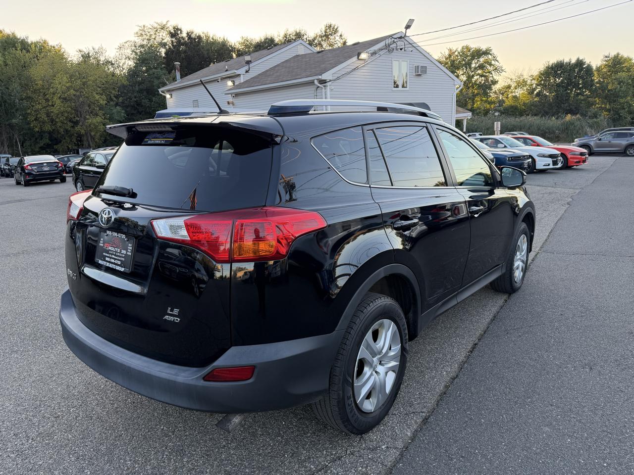Toyota RAV4 LE AWD 2014