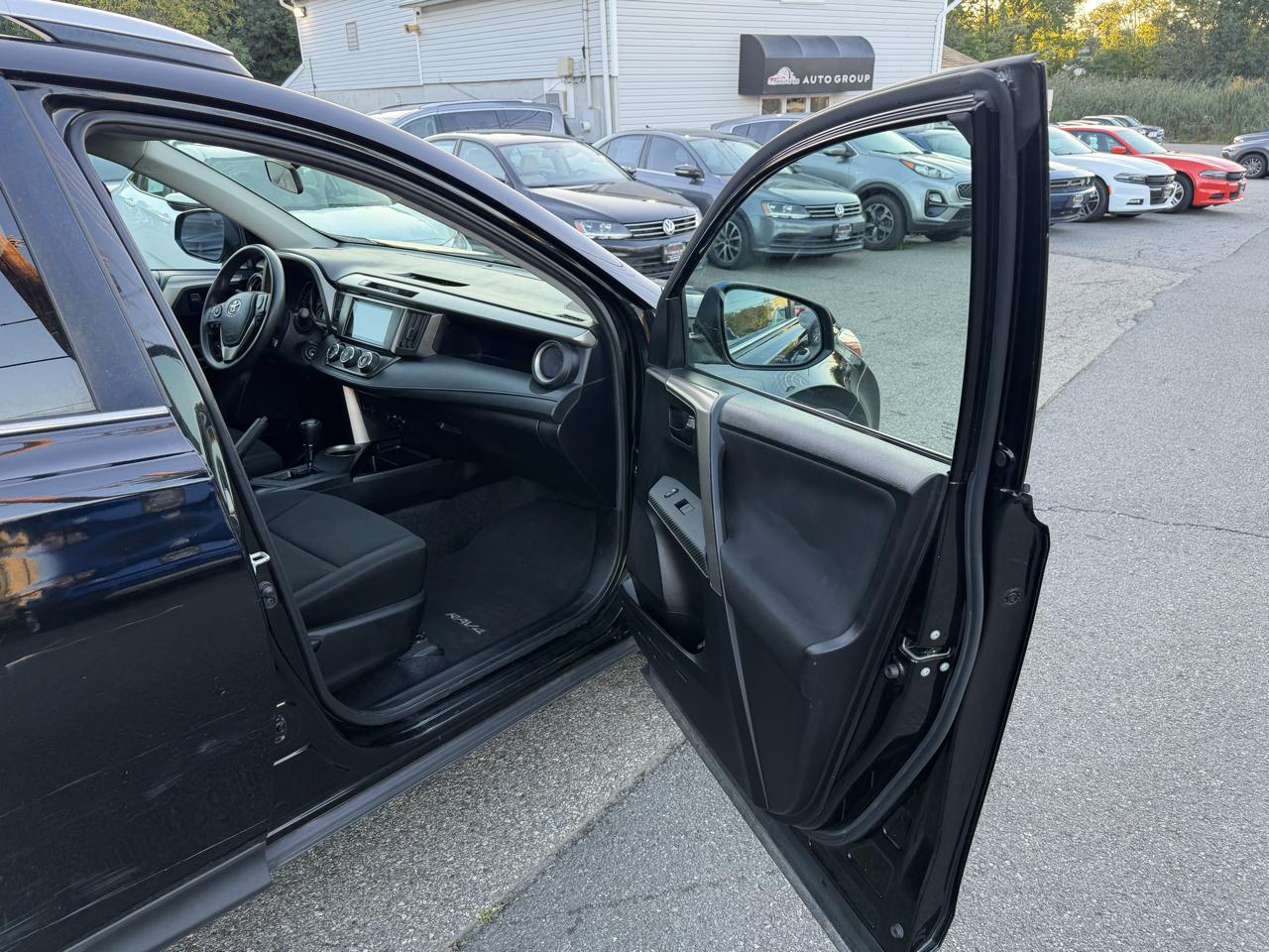 Toyota RAV4 LE AWD 2014