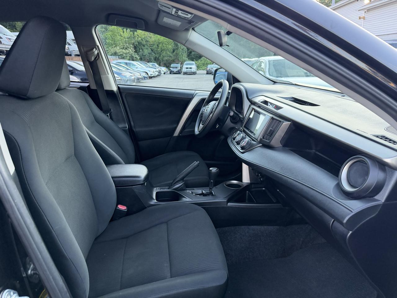 Toyota RAV4 LE AWD 2014