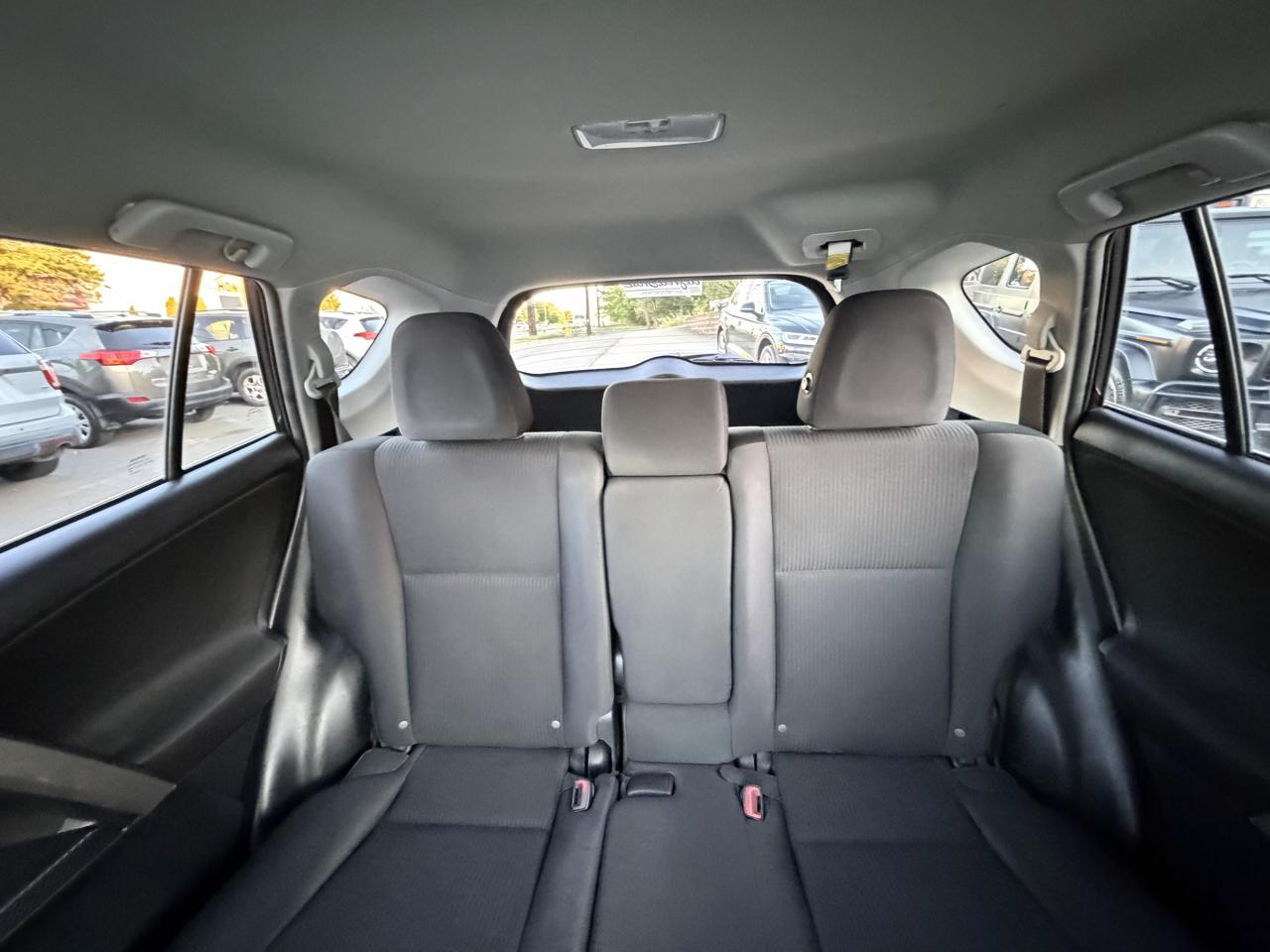 Toyota RAV4 LE AWD 2014