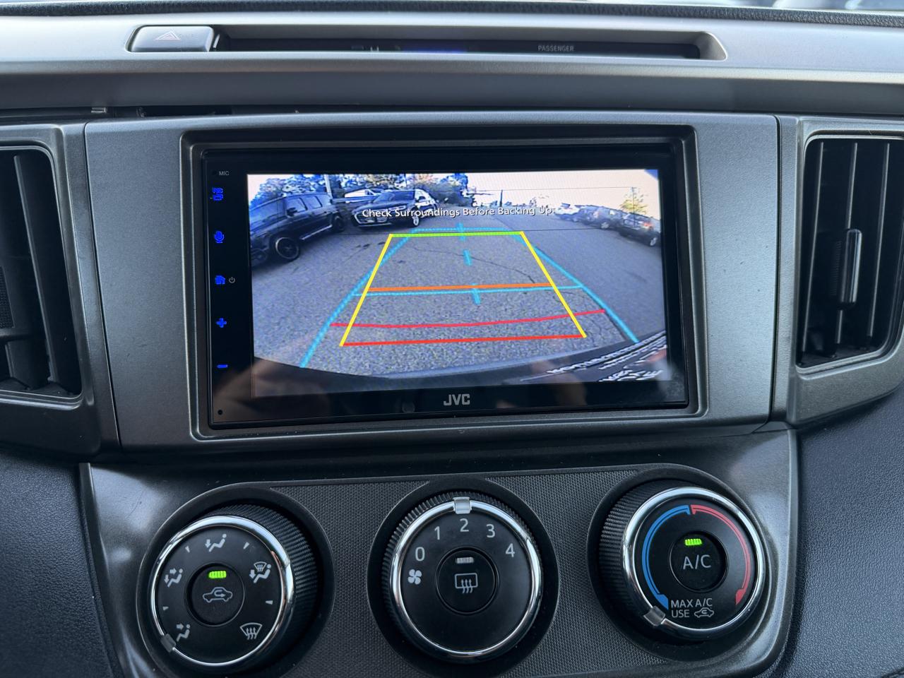 Toyota RAV4 LE AWD 2014