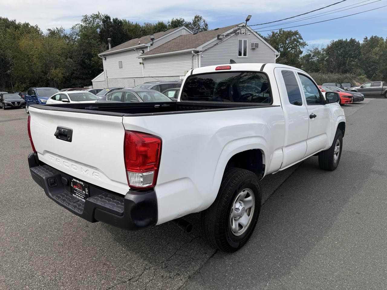 Toyota Tacoma SR5 Access Cab I4 6AT 2WD 2016