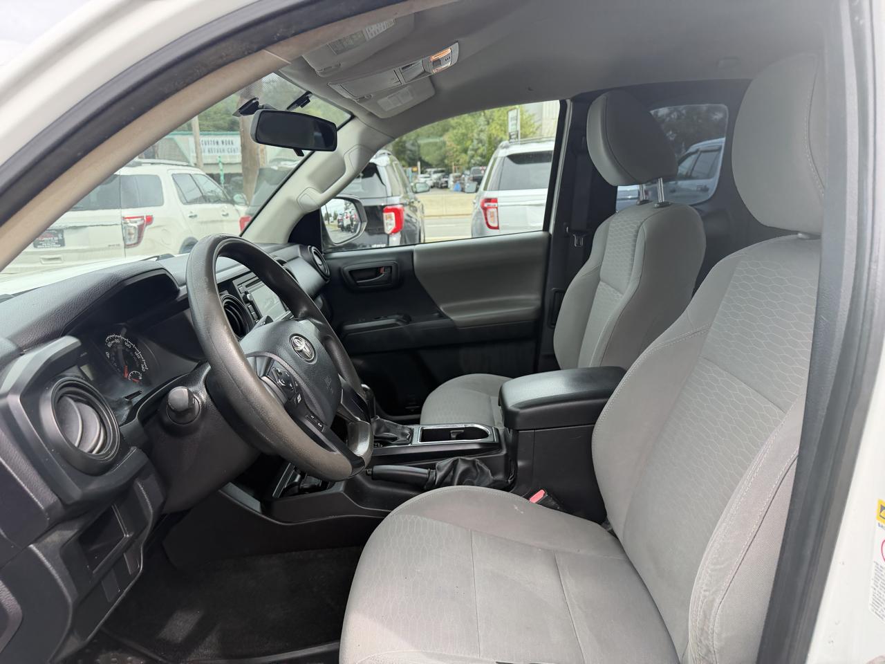 Toyota Tacoma SR5 Access Cab I4 6AT 2WD 2016