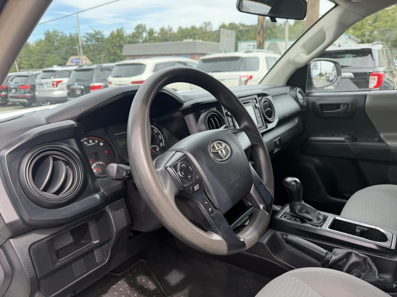 Toyota Tacoma SR5 Access Cab I4 6AT 2WD 2016