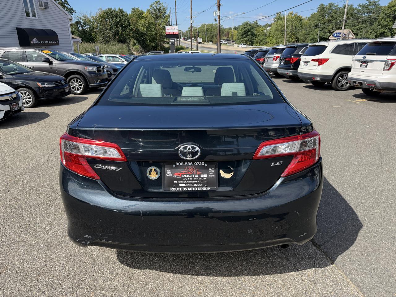 Toyota Camry LE 2014