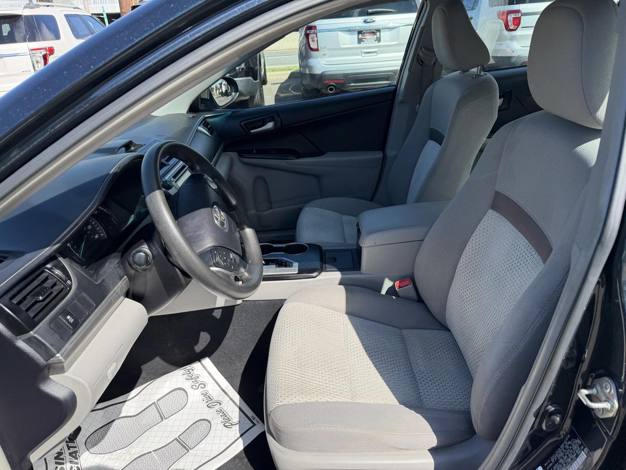 Toyota Camry LE 2014