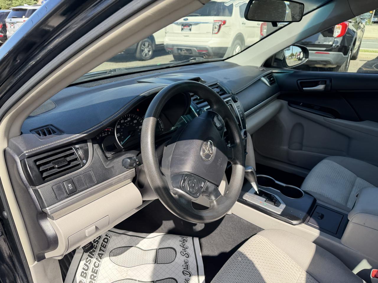 Toyota Camry LE 2014