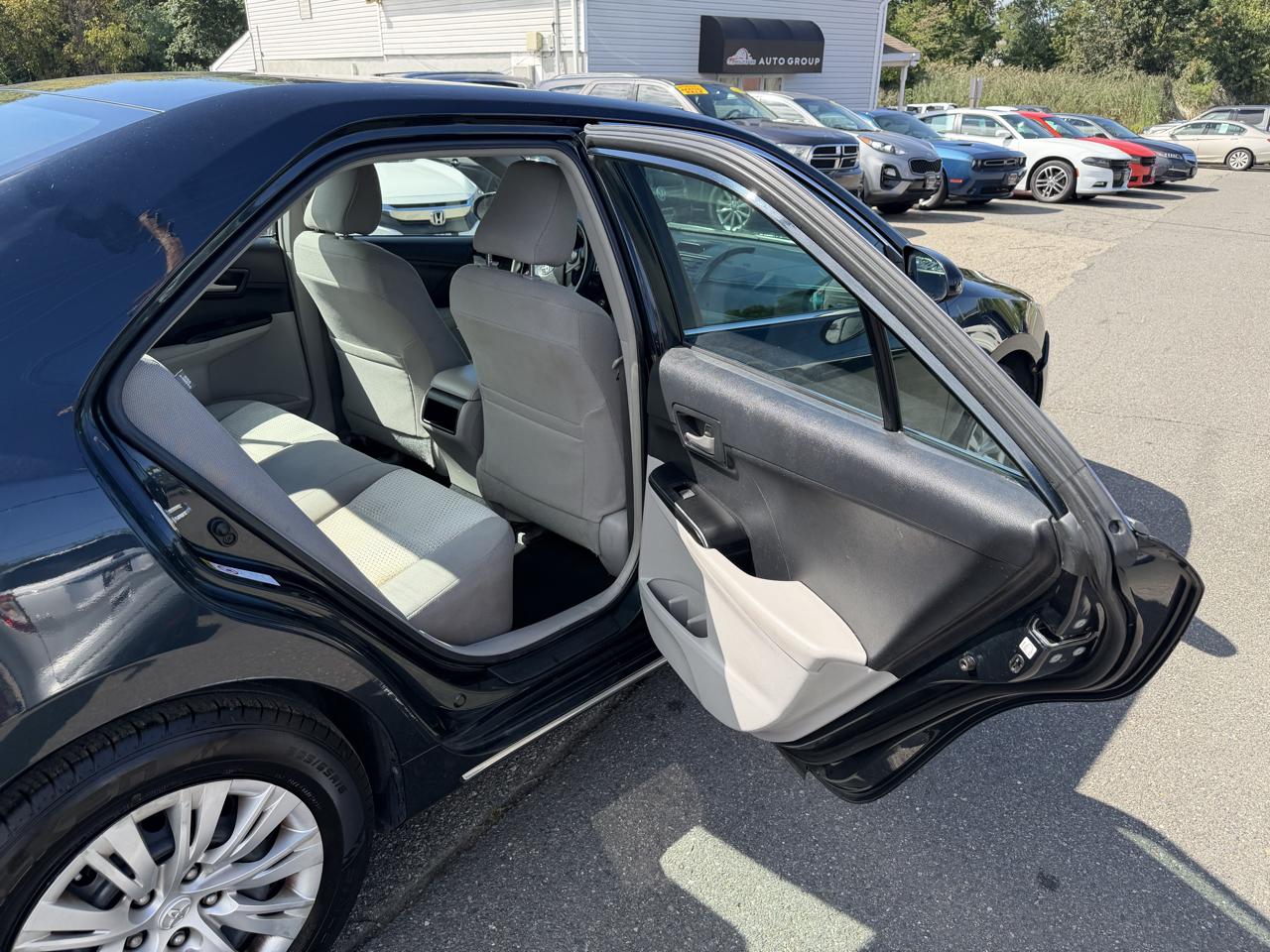 Toyota Camry LE 2014