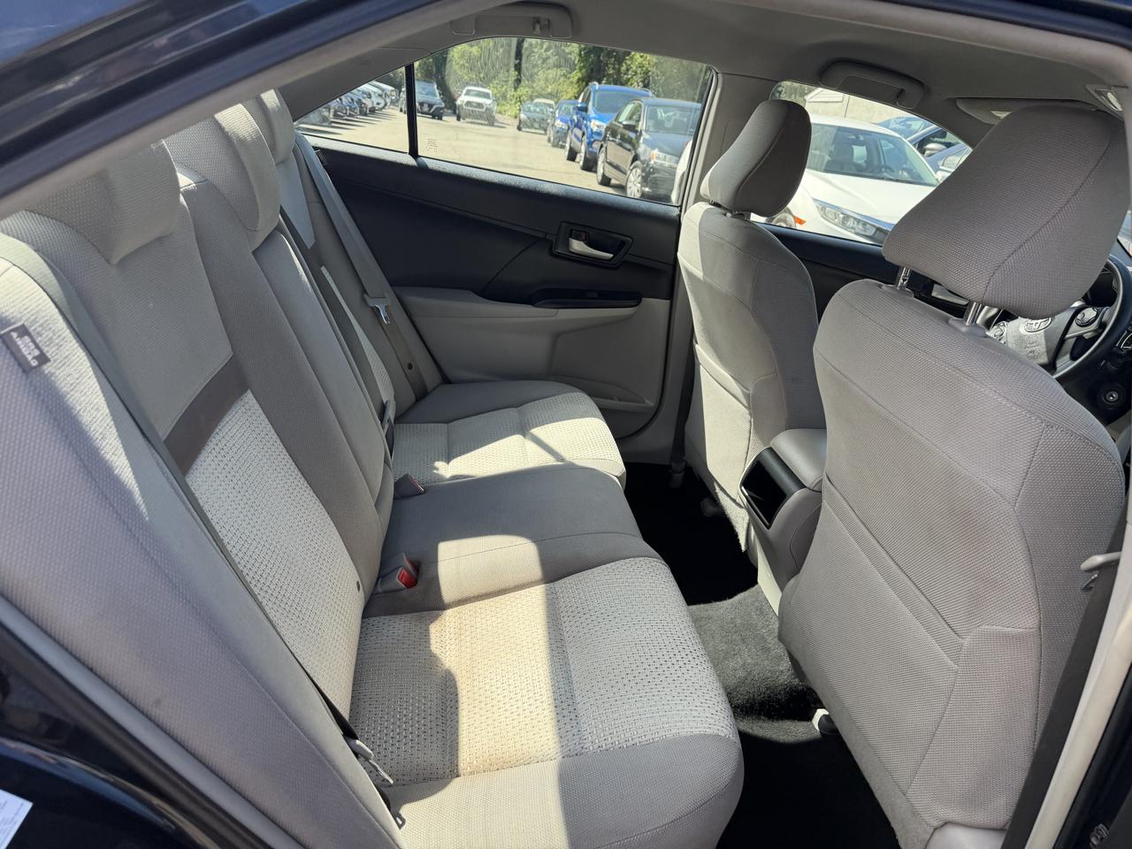 Toyota Camry LE 2014