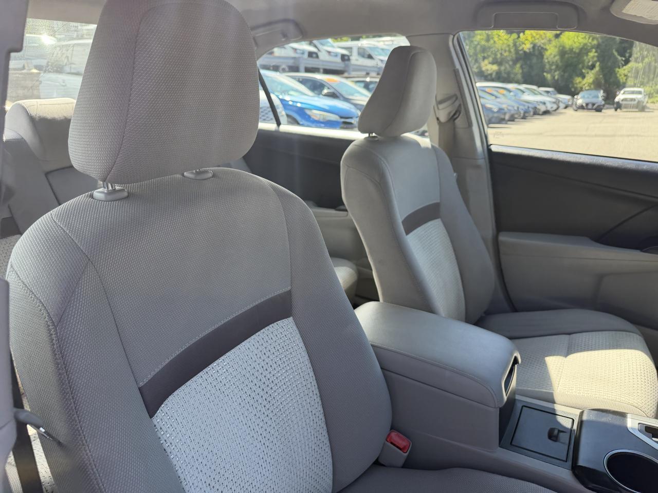 Toyota Camry LE 2014