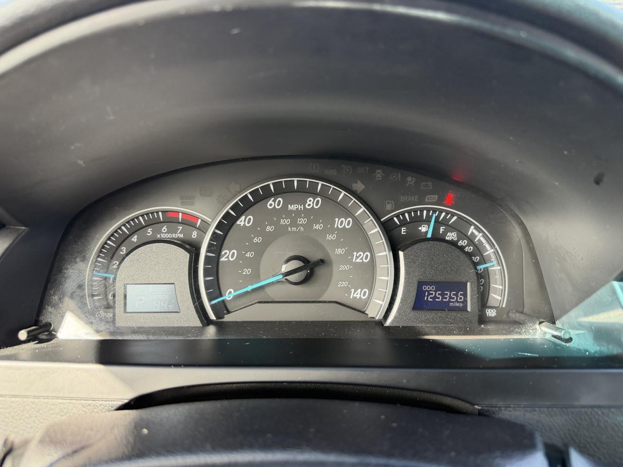 Toyota Camry LE 2014