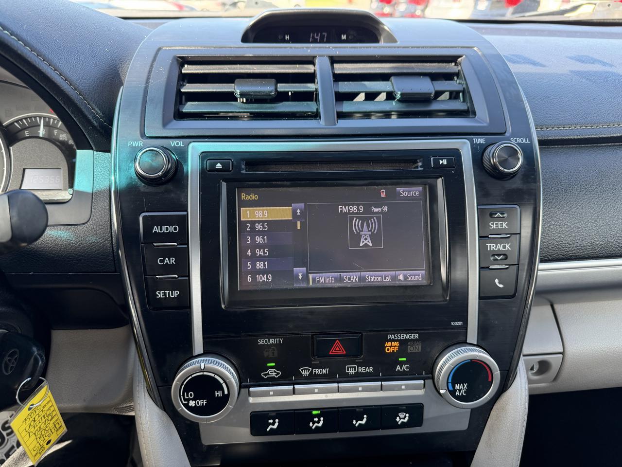 Toyota Camry LE 2014