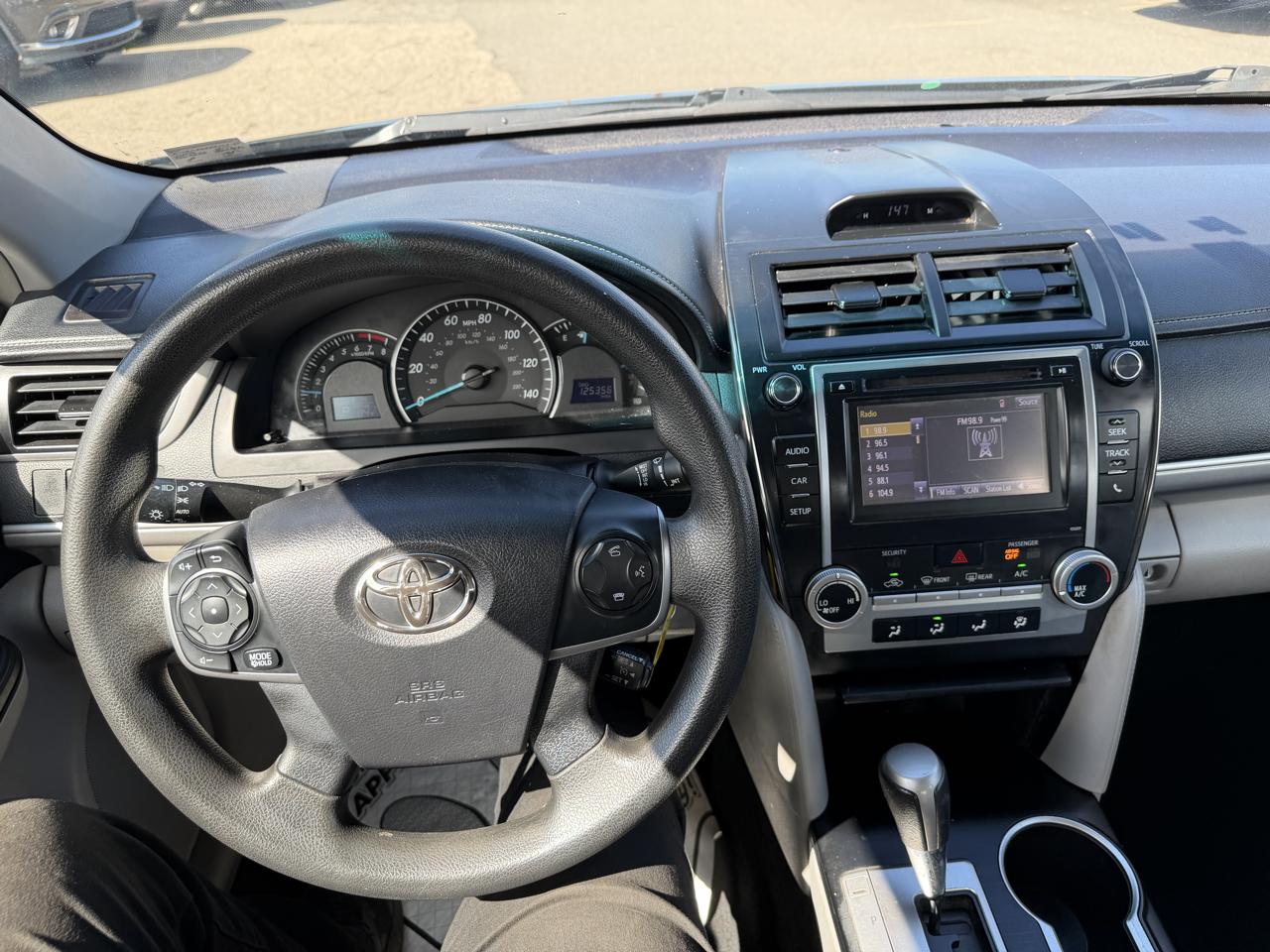 Toyota Camry LE 2014