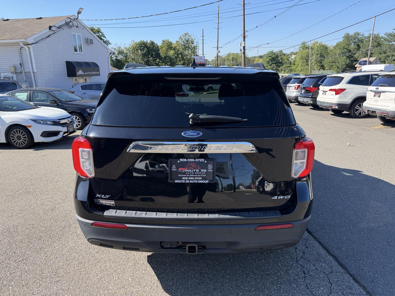 Ford Explorer XLT AWD 2021