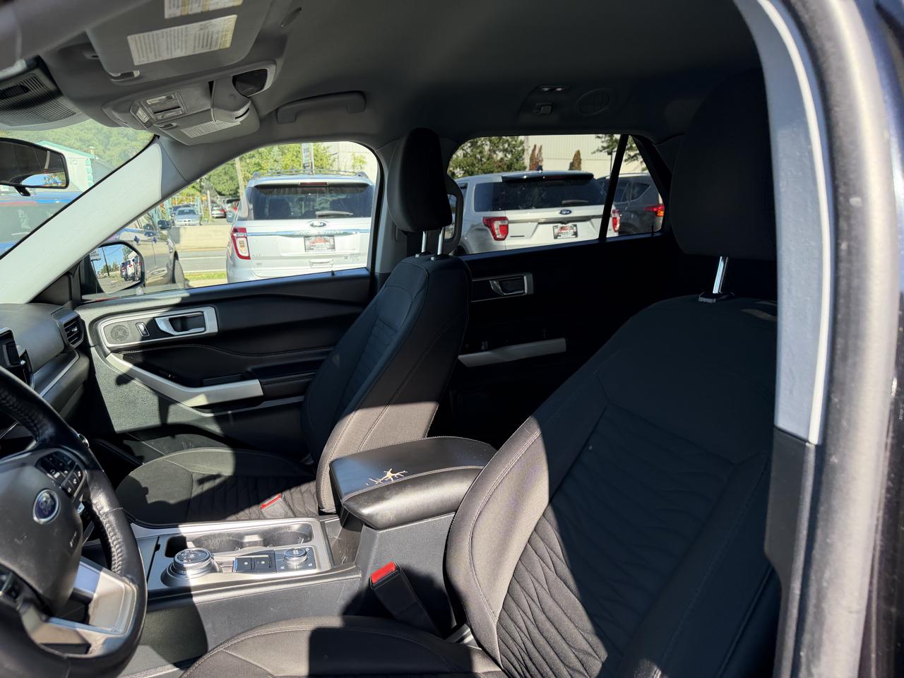 Ford Explorer XLT AWD 2021