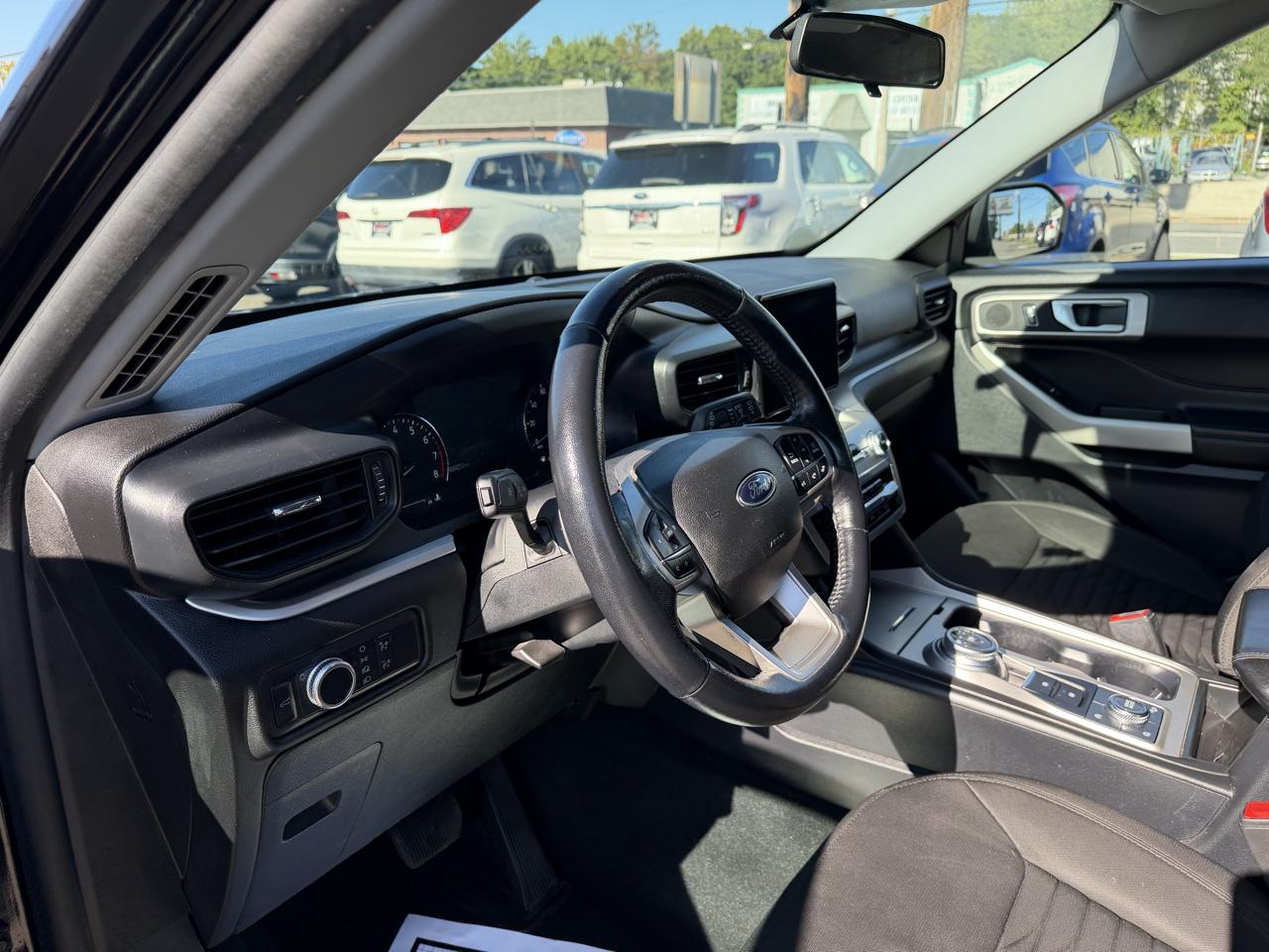 Ford Explorer XLT AWD 2021