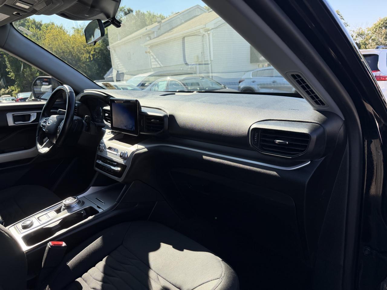Ford Explorer XLT AWD 2021