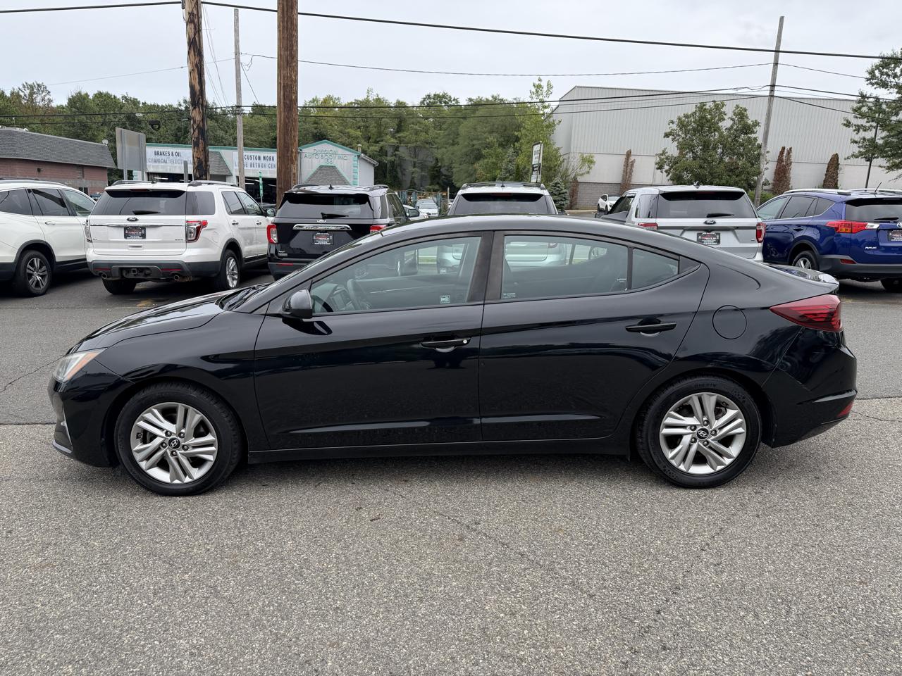 Hyundai Elantra Limited 2019