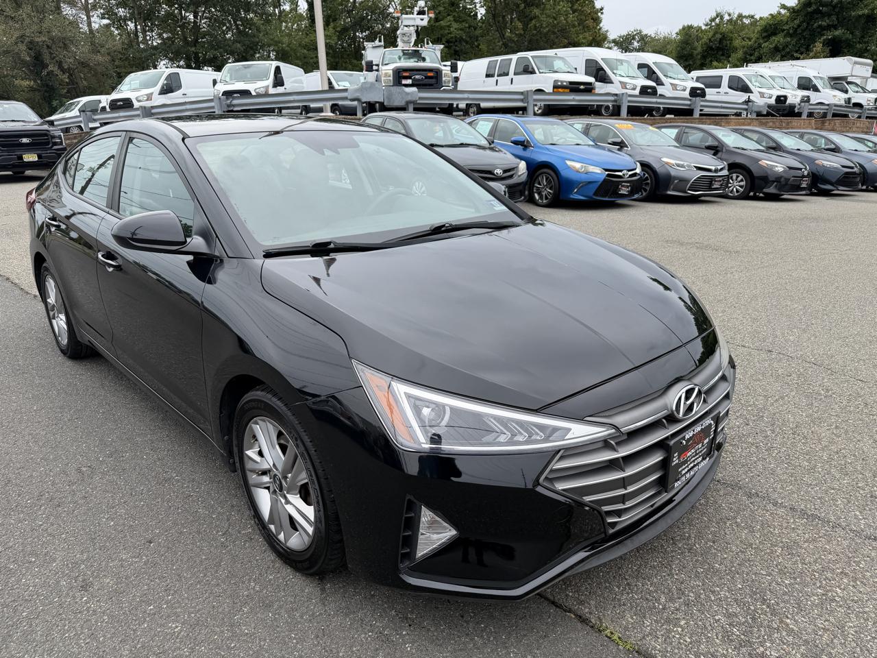 Hyundai Elantra Limited 2019