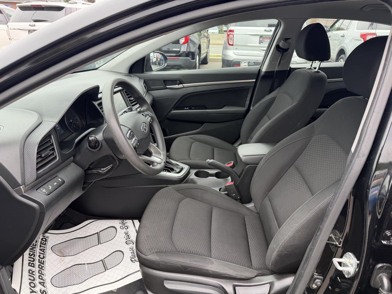 Hyundai Elantra Limited 2019