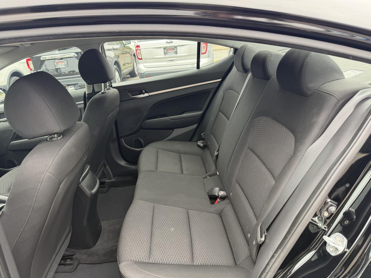 Hyundai Elantra Limited 2019
