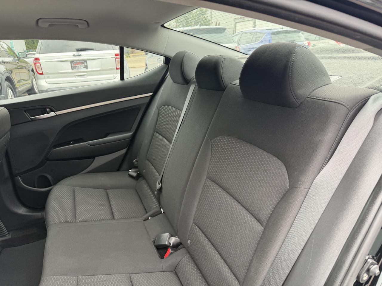 Hyundai Elantra Limited 2019