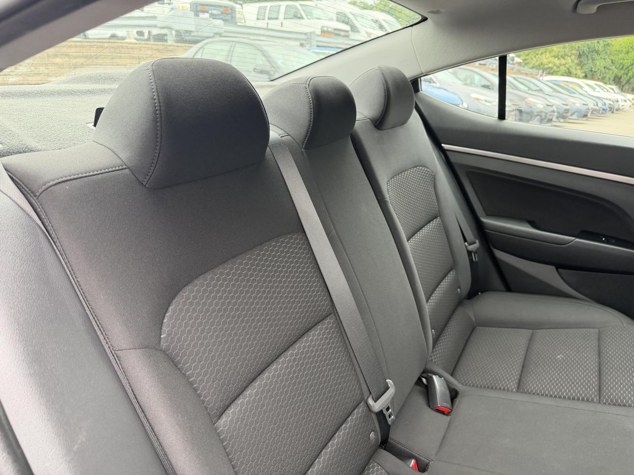 Hyundai Elantra Limited 2019