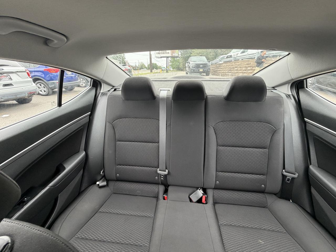Hyundai Elantra Limited 2019