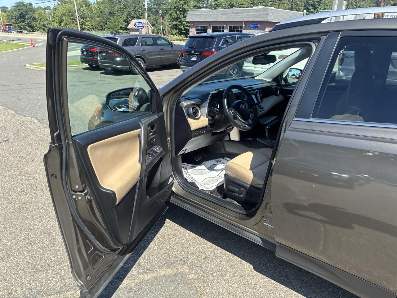 Toyota RAV4 Limited AWD 2015