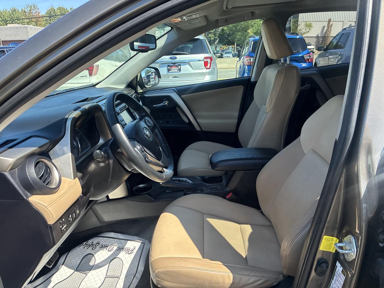 Toyota RAV4 Limited AWD 2015
