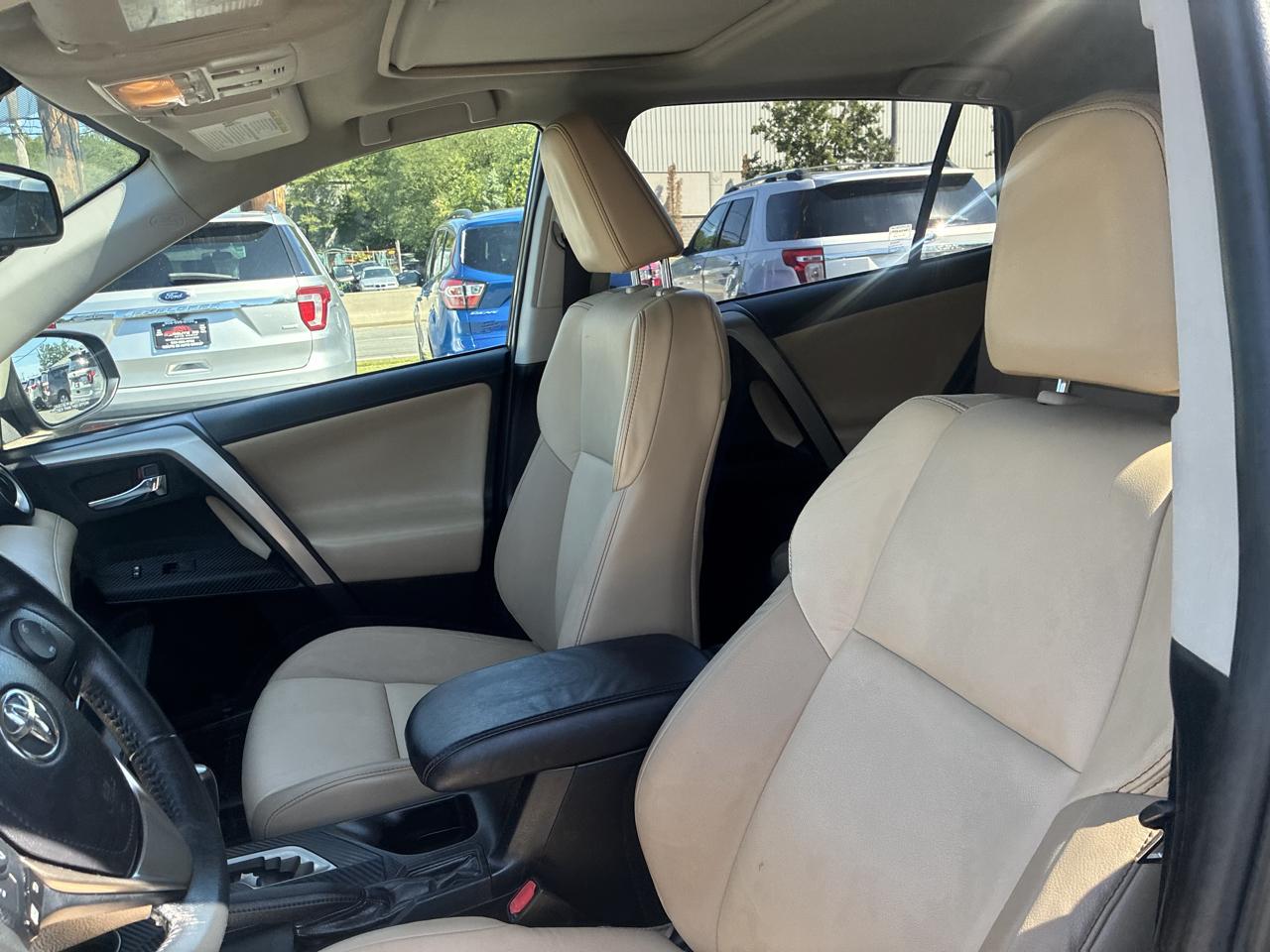 Toyota RAV4 Limited AWD 2015
