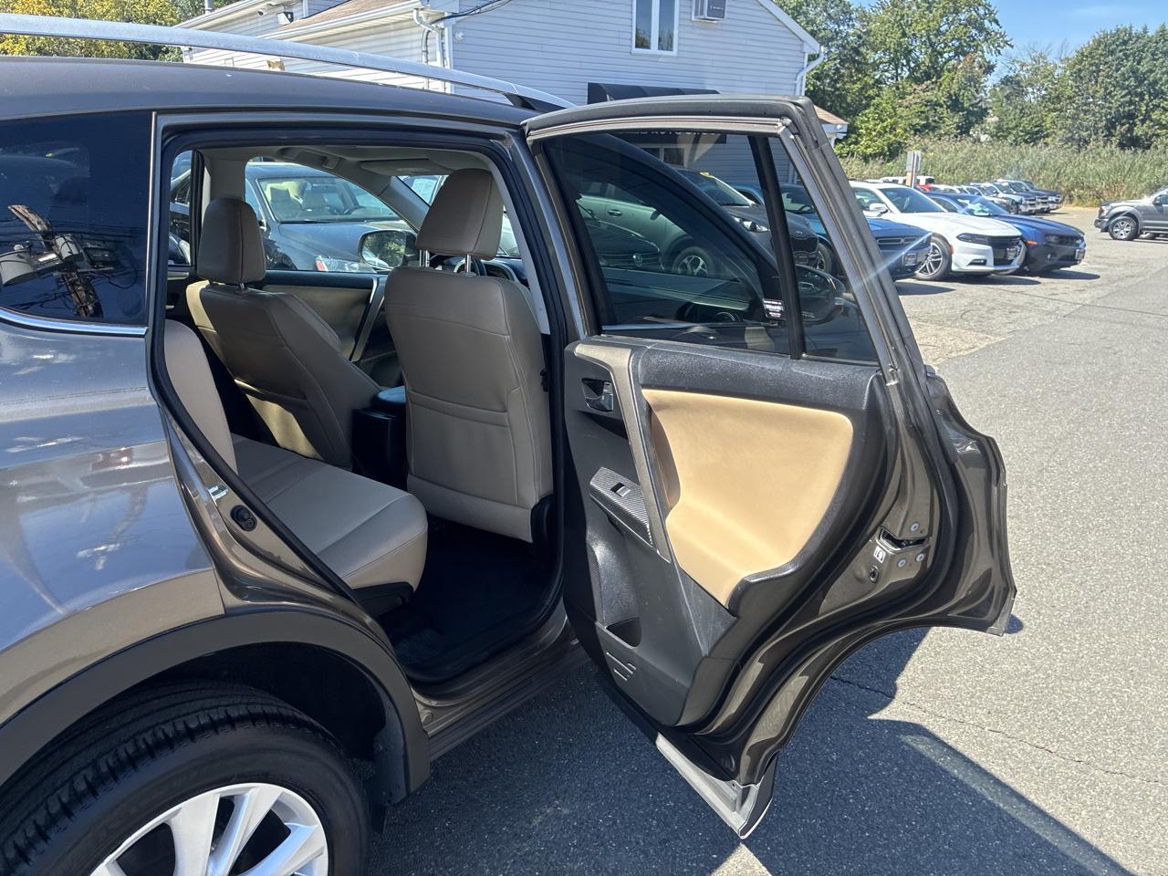 Toyota RAV4 Limited AWD 2015