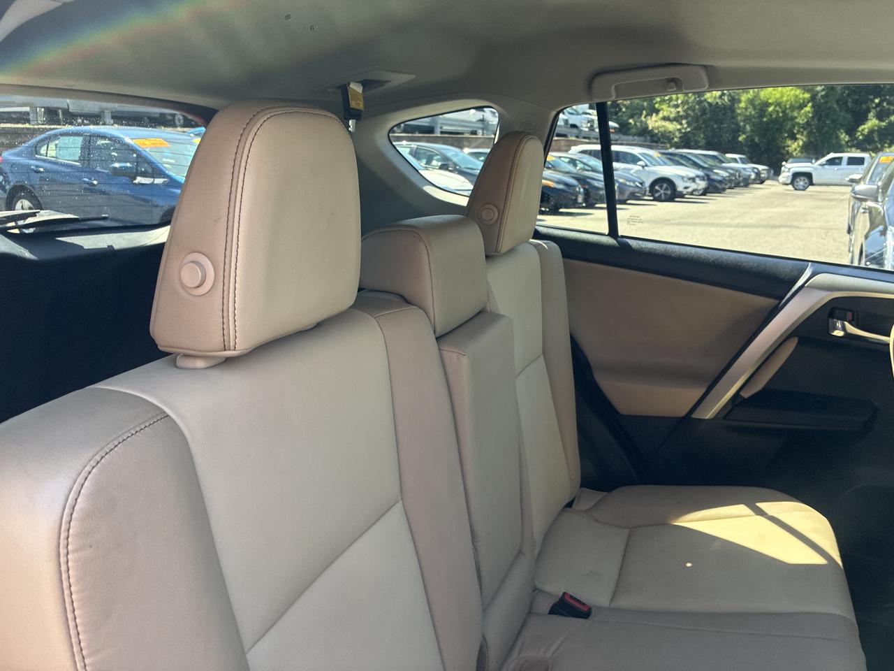 Toyota RAV4 Limited AWD 2015