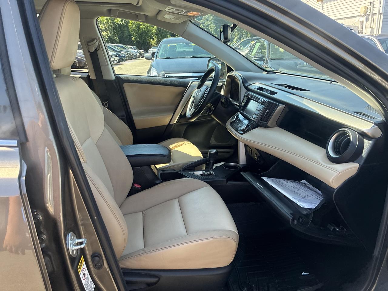 Toyota RAV4 Limited AWD 2015