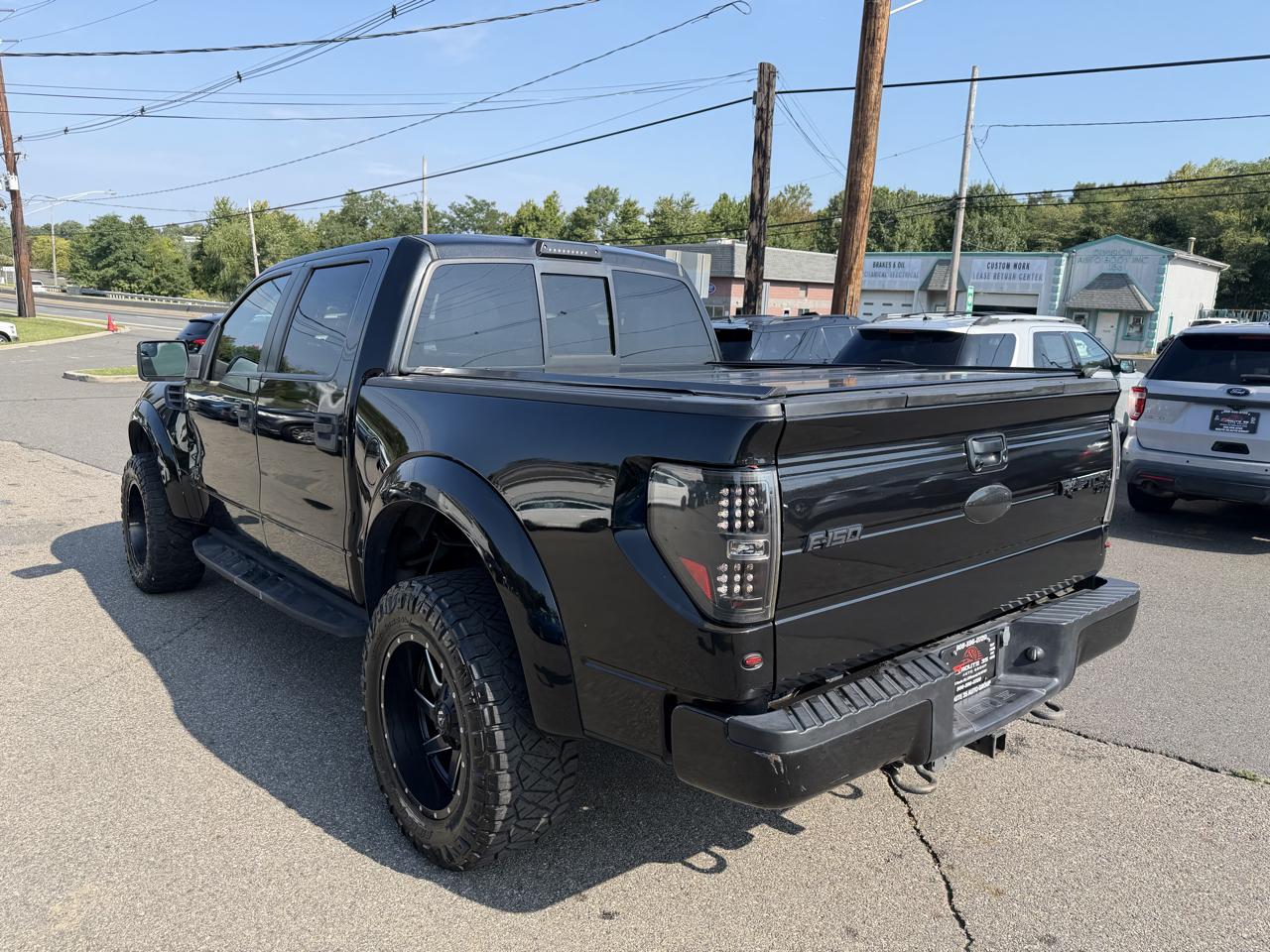 Ford F-150 SVT Raptor SuperCrew 5.5-ft. Bed 4WD 2012