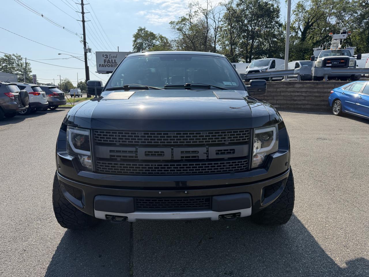 Ford F-150 SVT Raptor SuperCrew 5.5-ft. Bed 4WD 2012