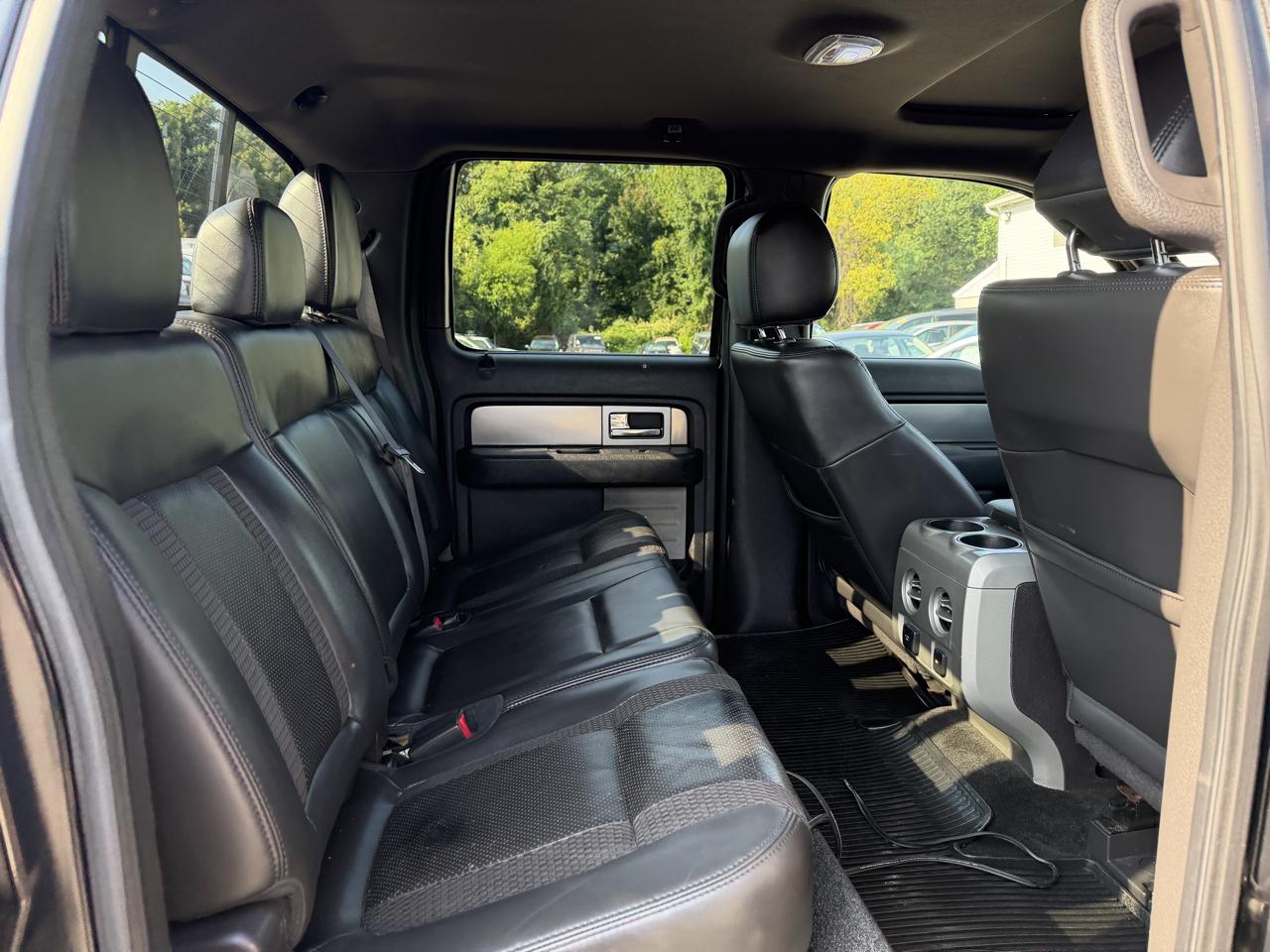 Ford F-150 SVT Raptor SuperCrew 5.5-ft. Bed 4WD 2012