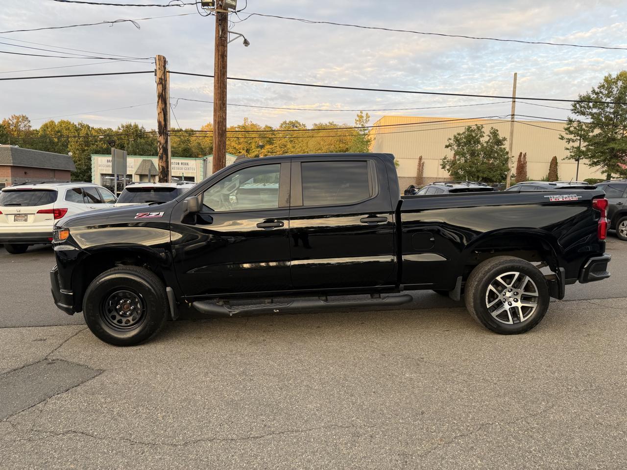 Chevrolet Silverado 1500 Custom Trail Boss Crew Cab Short Box 4WD 2020