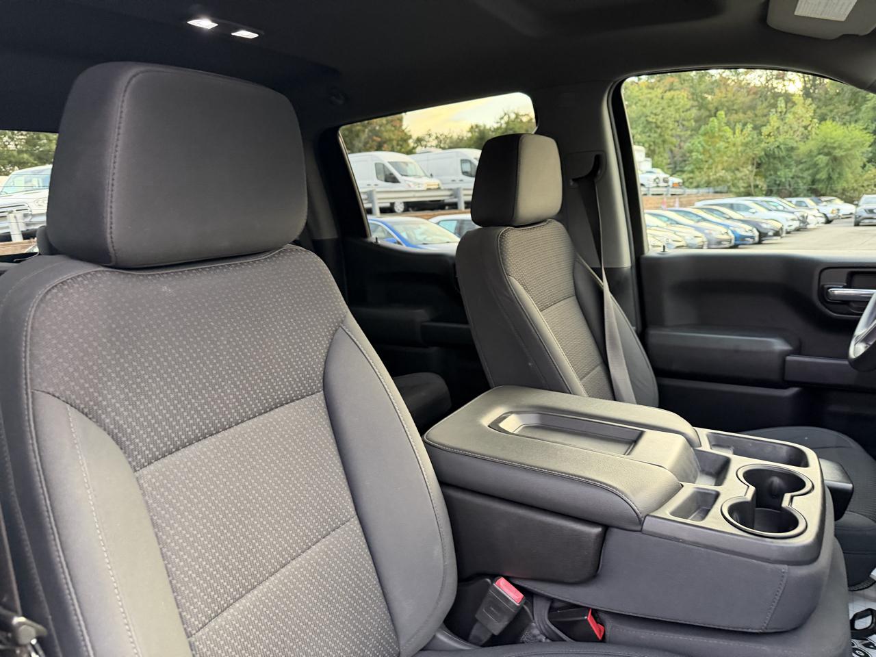 Chevrolet Silverado 1500 Custom Trail Boss Crew Cab Short Box 4WD 2020