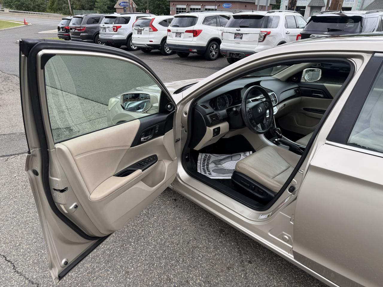 Honda Accord EX-L Sedan CVT 2013