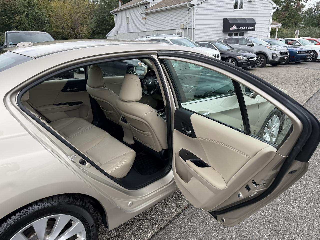 Honda Accord EX-L Sedan CVT 2013