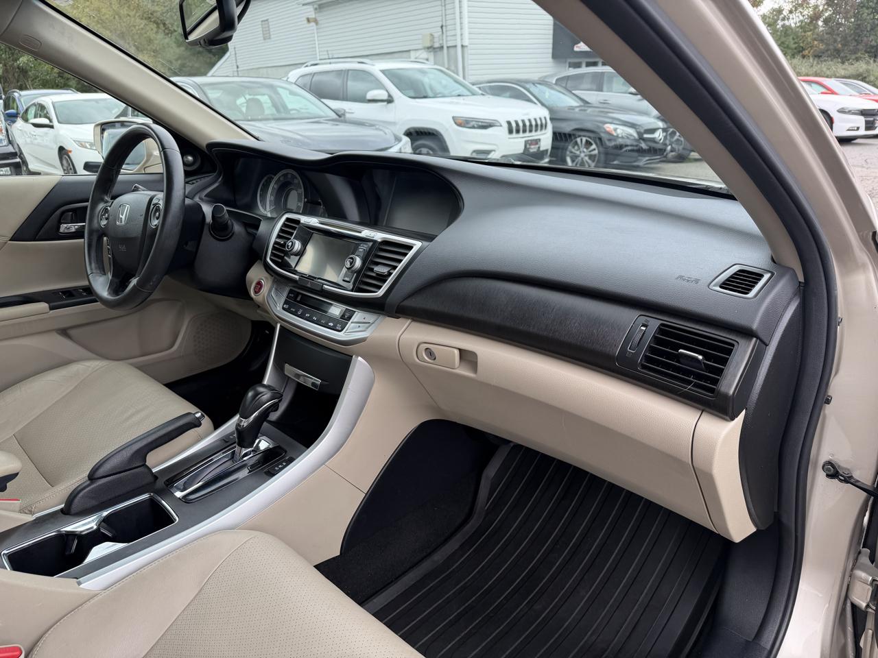 Honda Accord EX-L Sedan CVT 2013