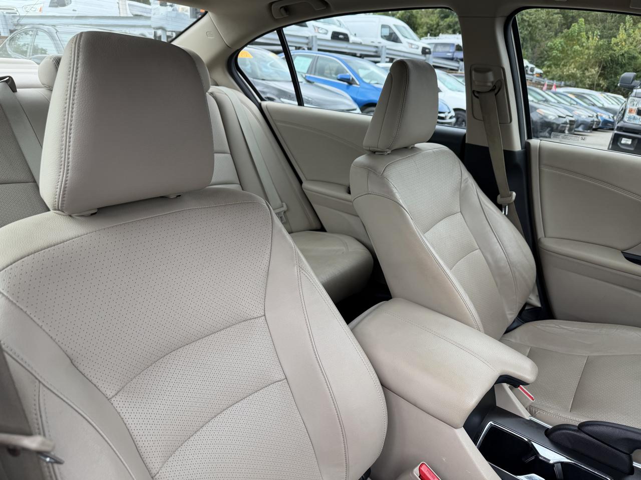 Honda Accord EX-L Sedan CVT 2013