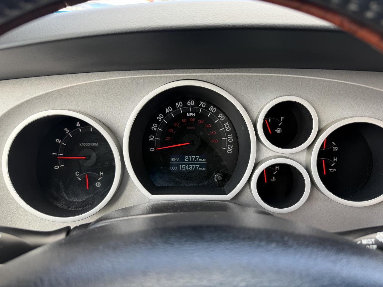 Toyota Tundra Limited CrewMax 6AT 2WD 2007