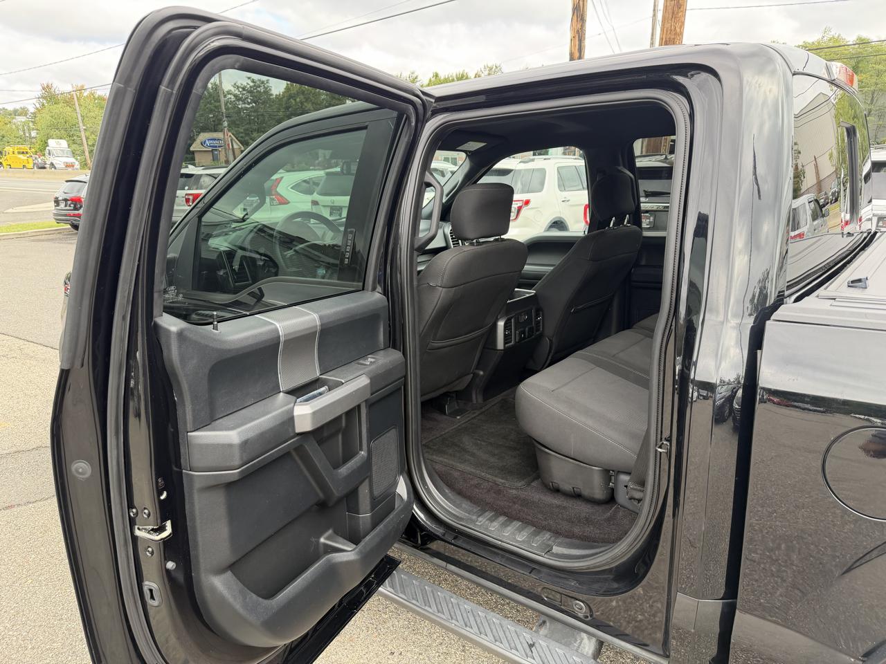 Ford F-150 XLT SuperCrew 6.5-ft. Bed 4WD 2017
