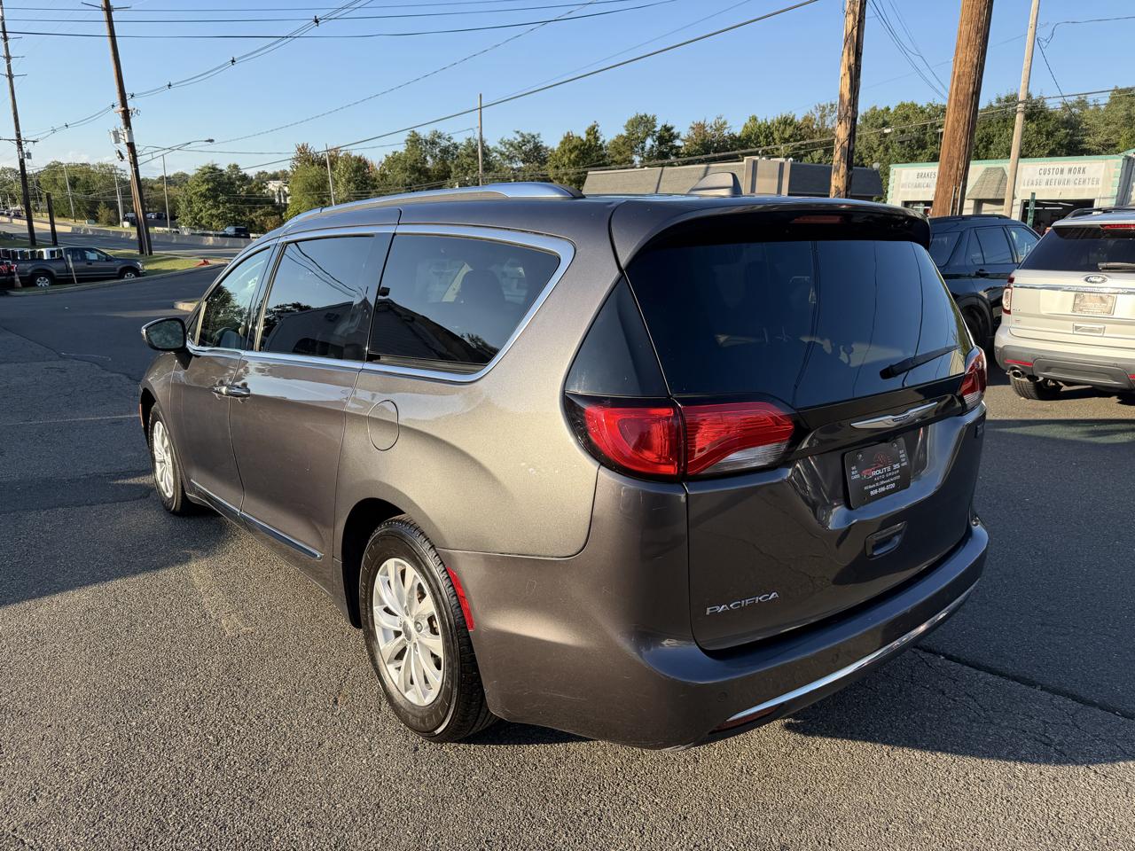Chrysler Pacifica Touring-L 2019