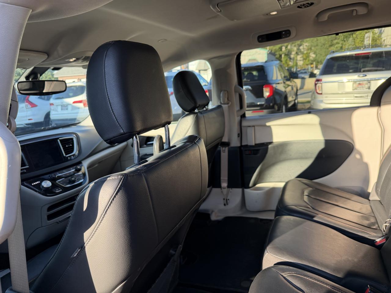 Chrysler Pacifica Touring-L 2019