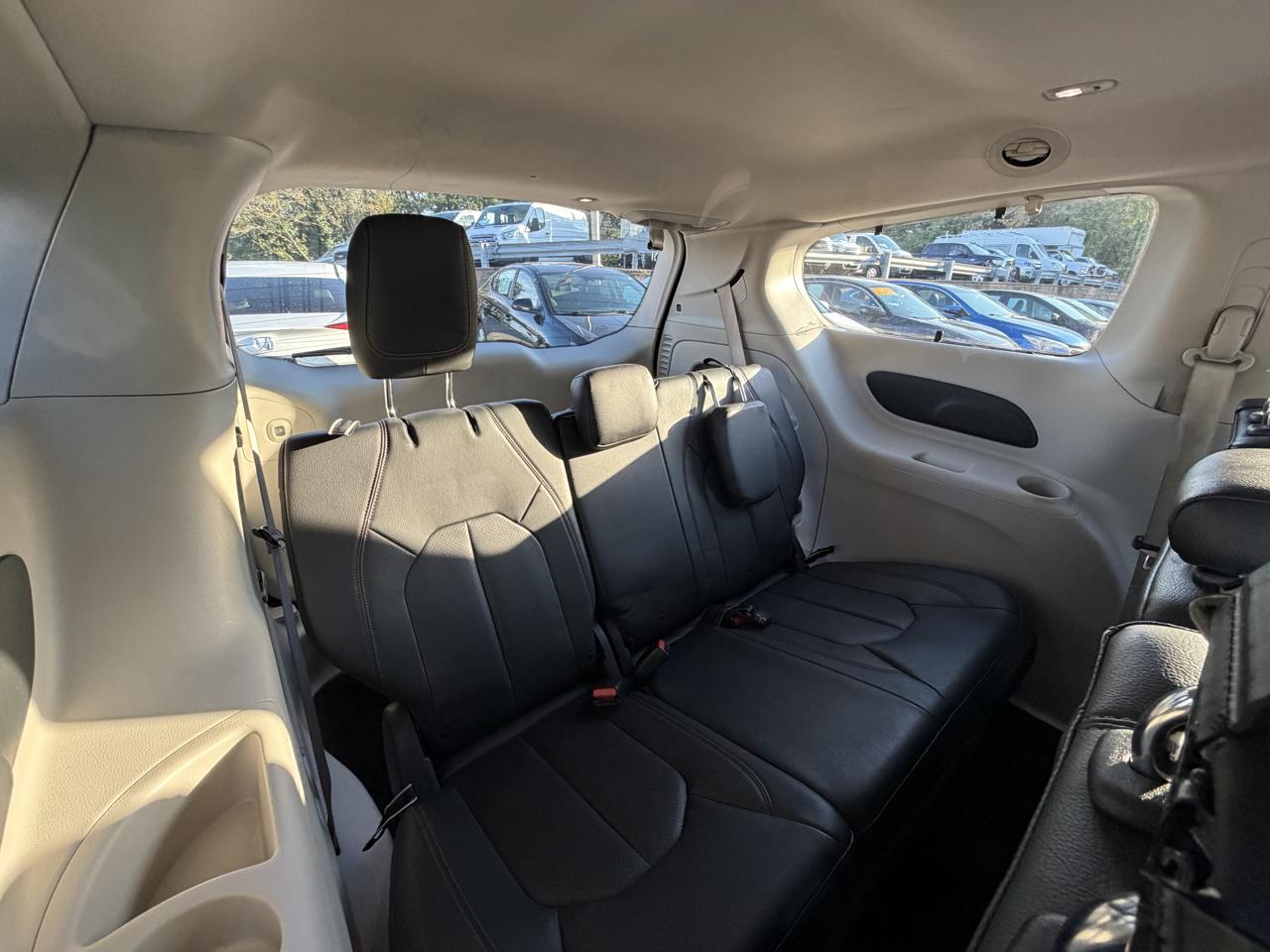 Chrysler Pacifica Touring-L 2019